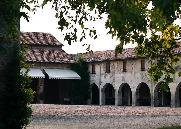 Alloggio per agriturismo Antica Grancia Benedettina Colorno