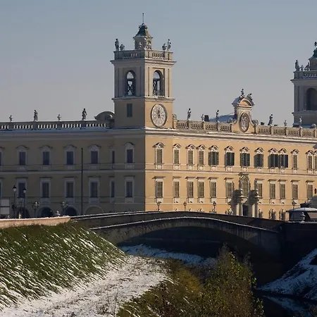 Lantgård Antica Grancia Benedettina Colorno